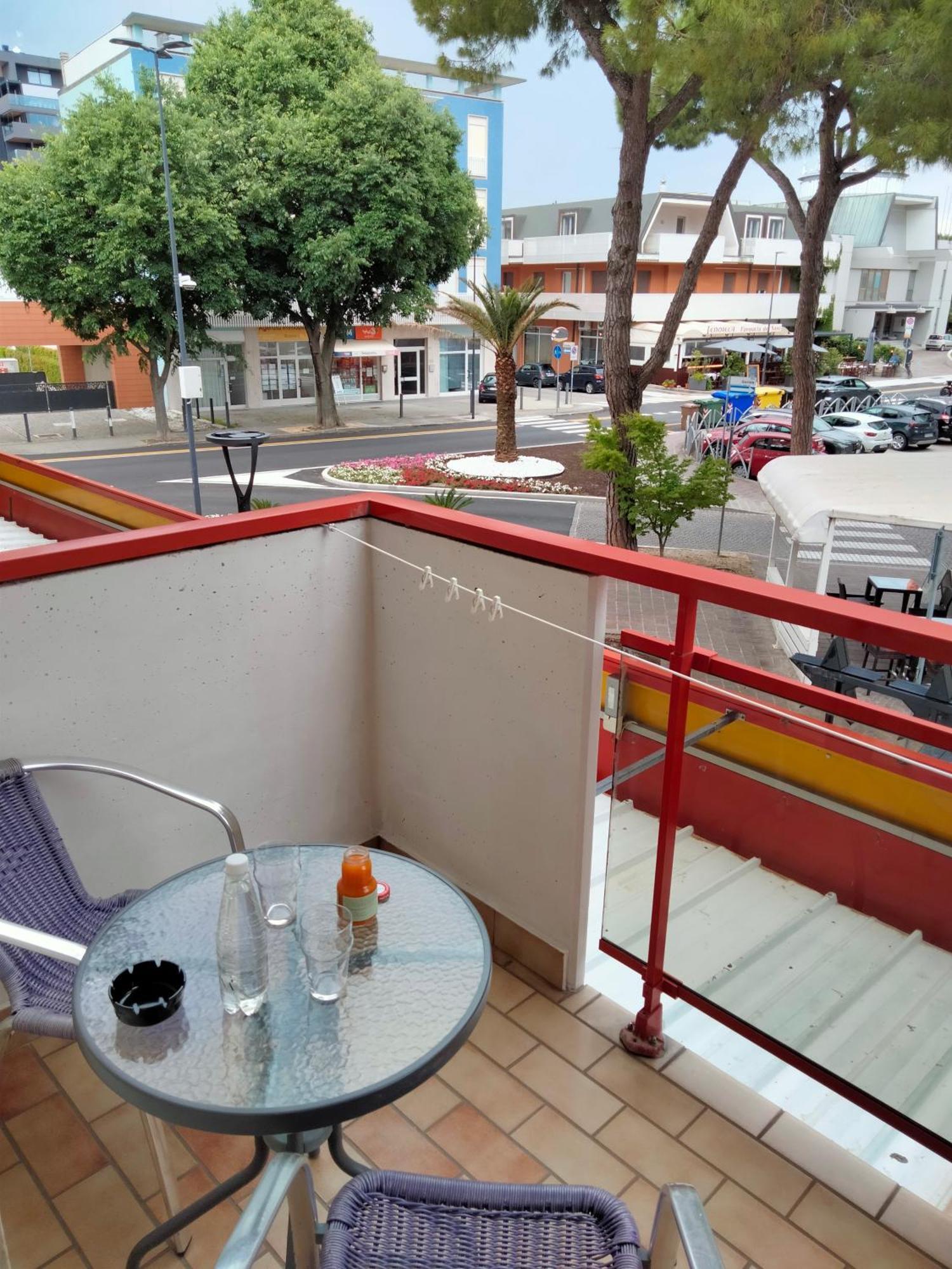 Hotel Stiefel Lignano Sabbiadoro Buitenkant foto
