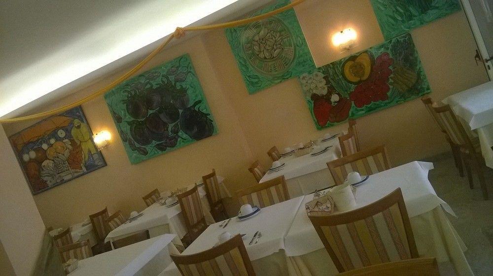 Hotel Stiefel Lignano Sabbiadoro Buitenkant foto